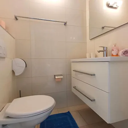 Koralj 3 With A Heated Pool * Krk Town