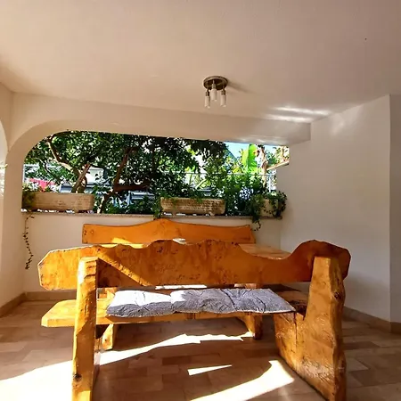 Koralj 3 With A Heated Pool Διαμέρισμα *